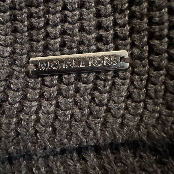 Micheal Kors sweater - Picture 8 of 14